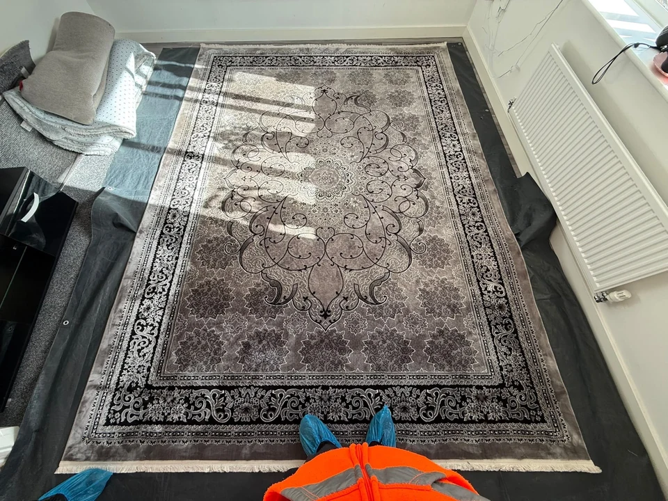 Large rug – Dons Cleaning Services (photo 4)